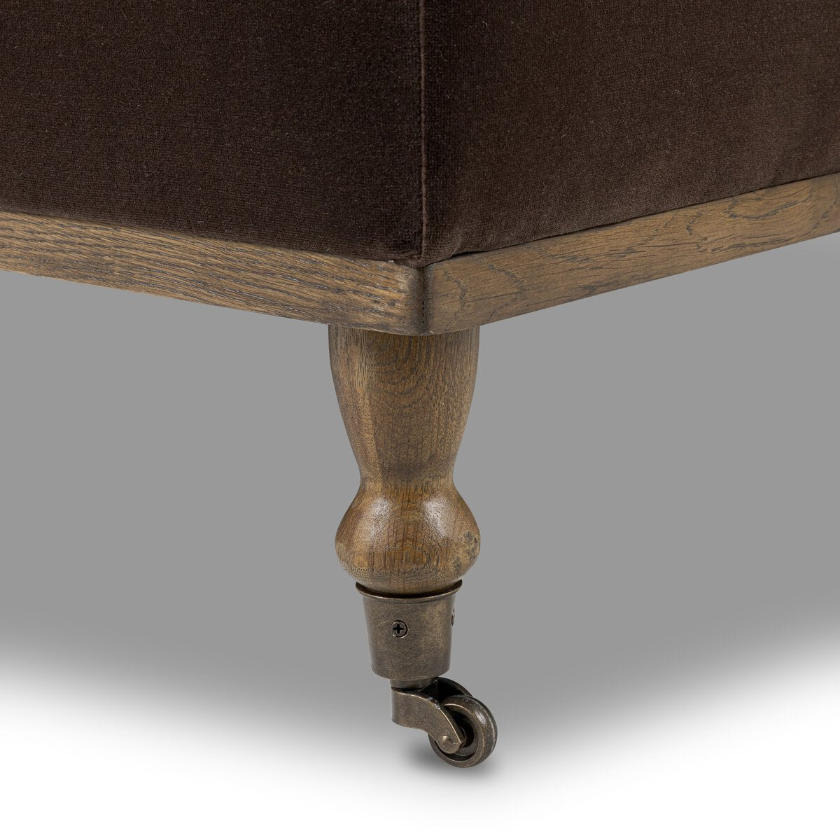 Harlin Cocktail Ottoman